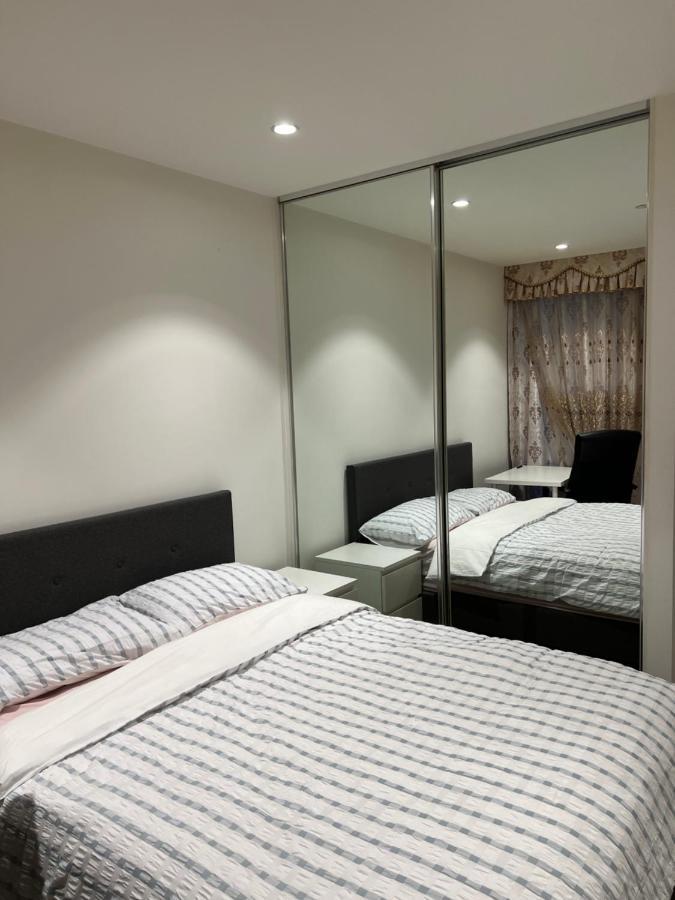 Elegant Three Bedrooms Apartment With Free Parking In Southbank Near Crown Melbourne Exterior photo